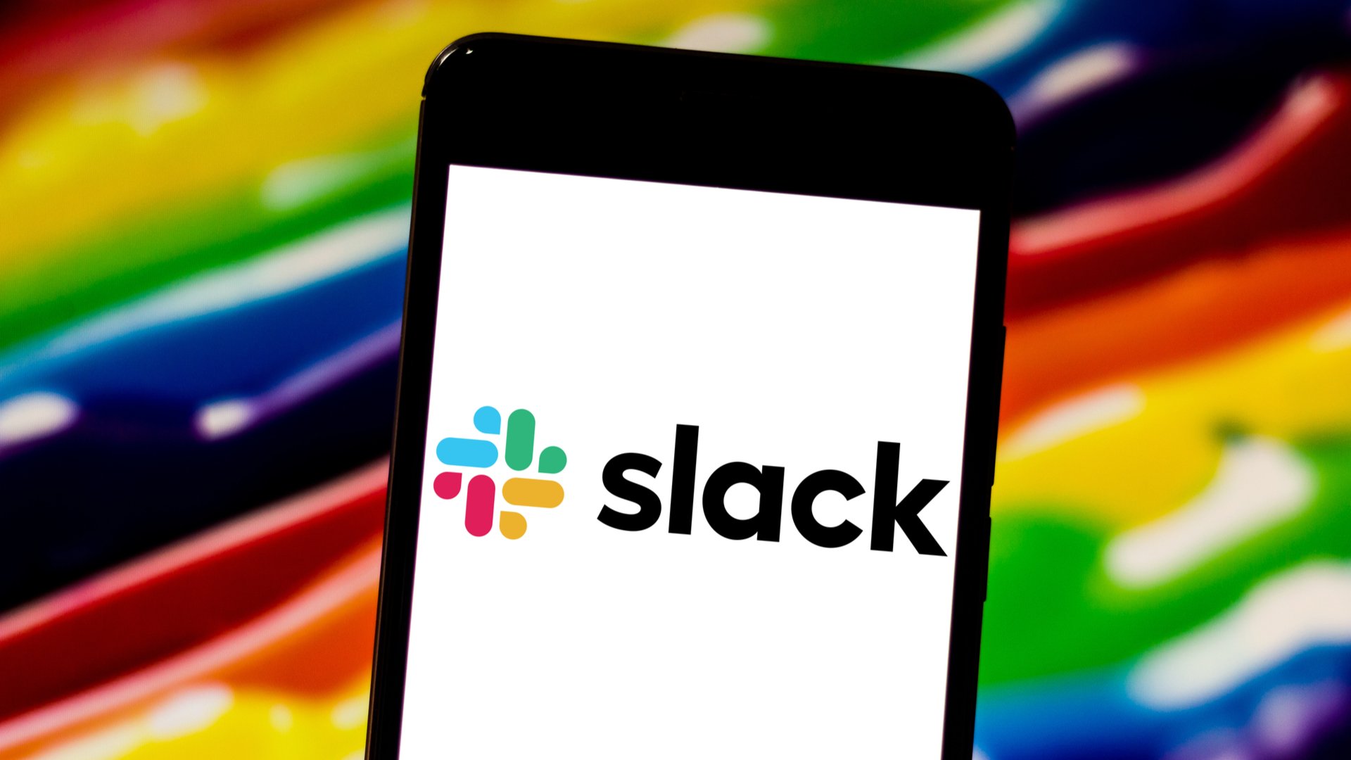 Slack Connect DM feature