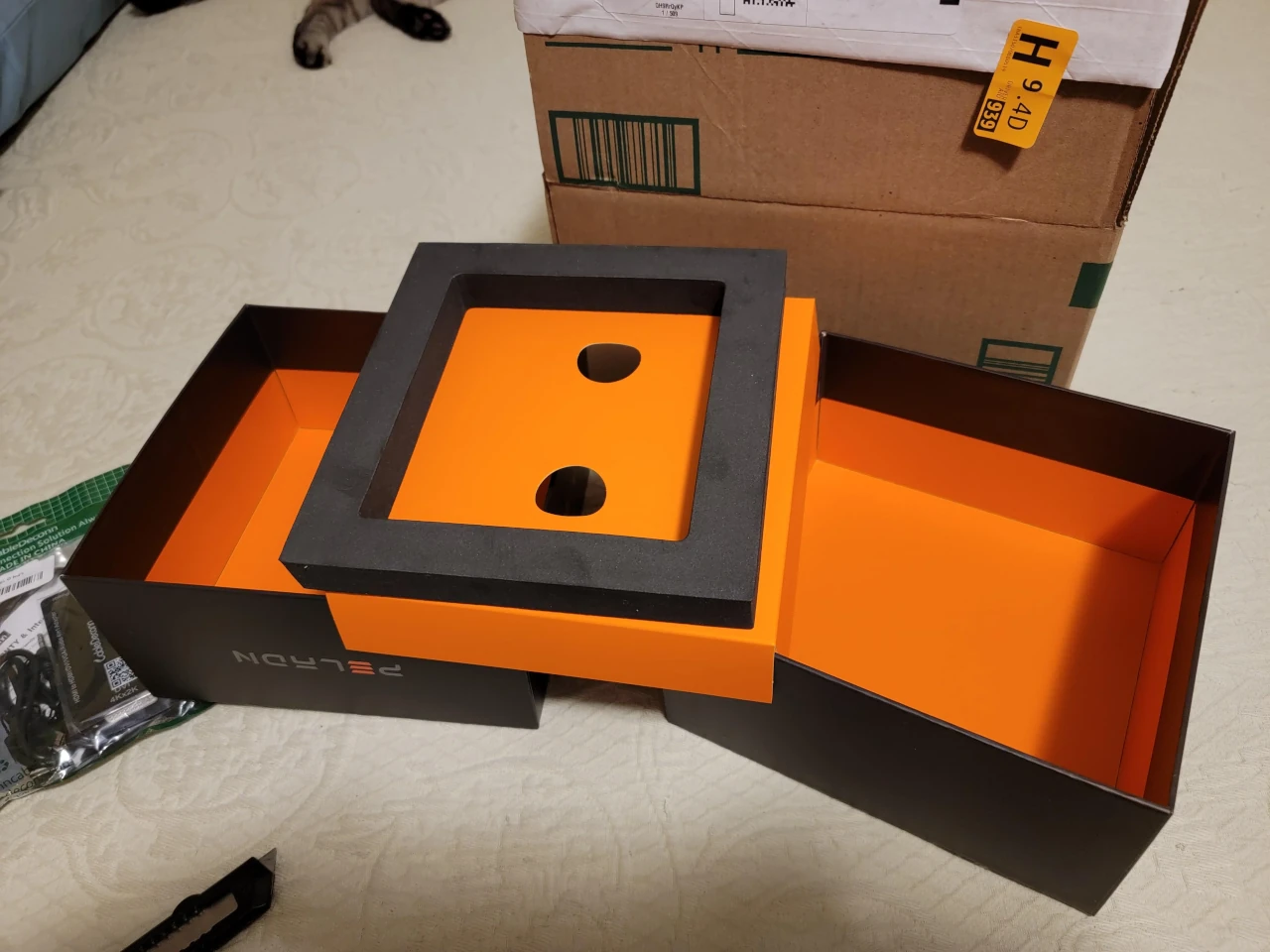 Empty box scam example for an online marketplace sale