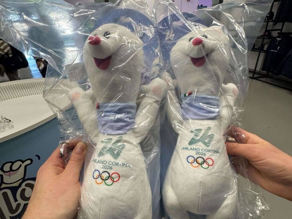 Fake Olympic shops mimic Milano Cortina 2026 store